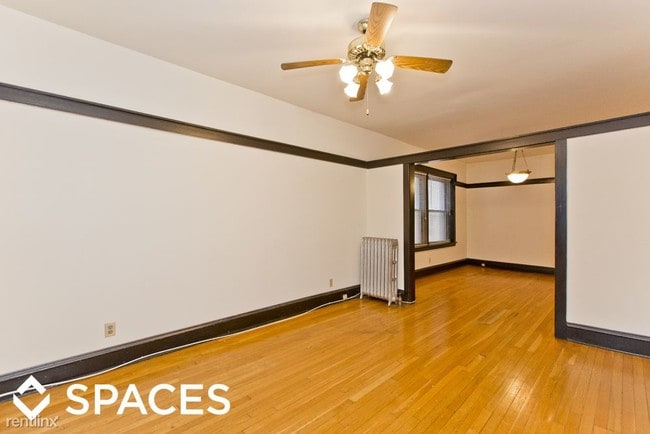 Building Photo - 2 br, 1 bath  - 1447 W Cornelia Ave 1