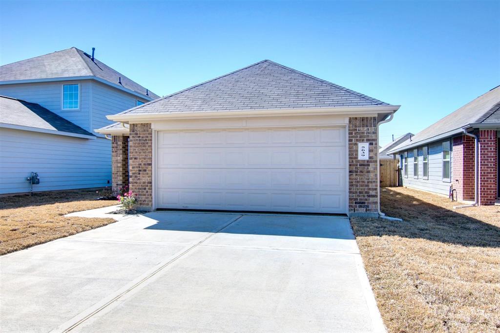 5639 Latta Plantation Dr, Katy, TX 77449 House Rental in Katy, TX