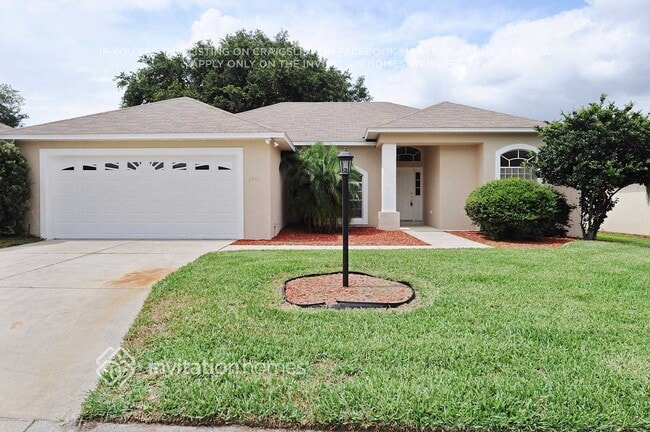 Building Photo - 2541 Pine Valley Dr