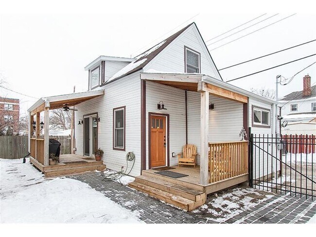 Building Photo - 3341 Nicollet Ave