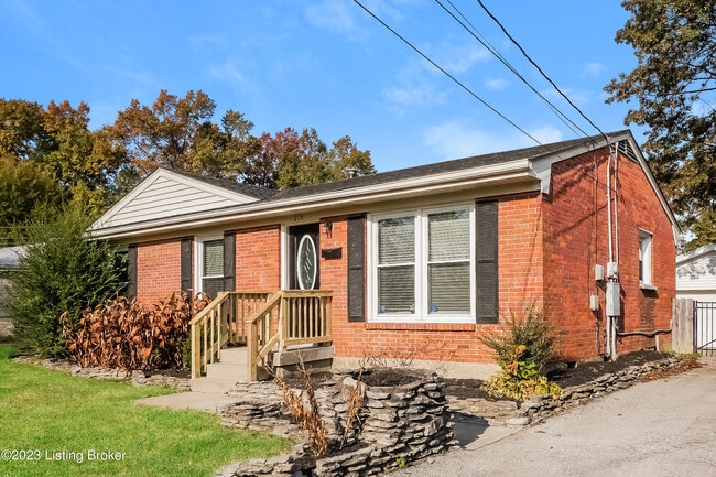 Building Photo - 215 Kim Ct