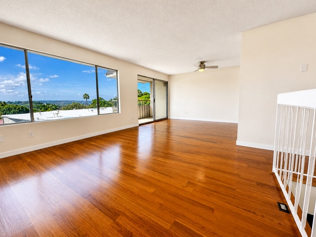 Building Photo - 6337 Caminito Andreta