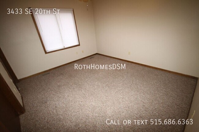 Foto del edificio - 3433 SE 20th St