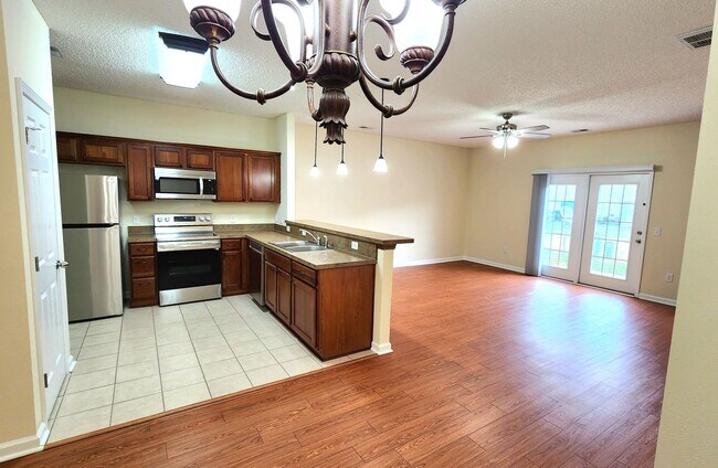 Building Photo - 485 Canyon Oak Loop