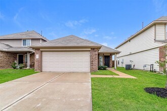Building Photo - 24110 Avogadro Dr