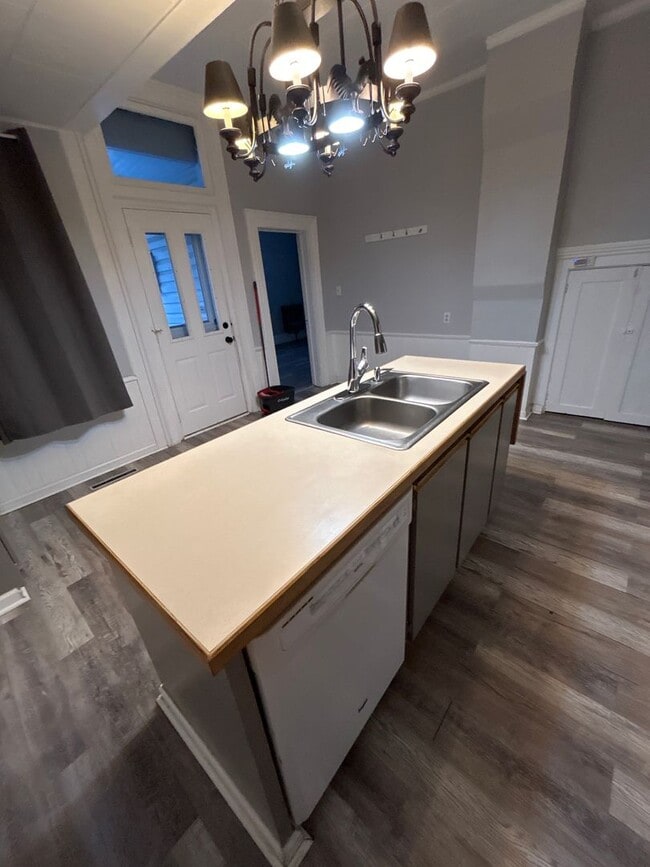 Foto del edificio - 1402 O Ave