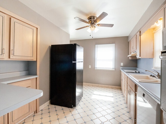 Photo - 1015 Brough Ave House