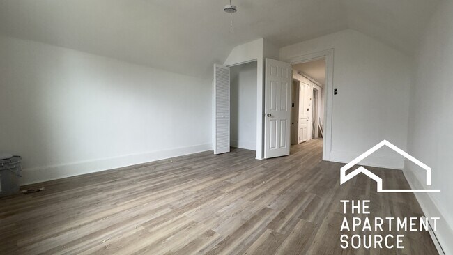 Foto del edificio - 1626 N Fairfield Ave