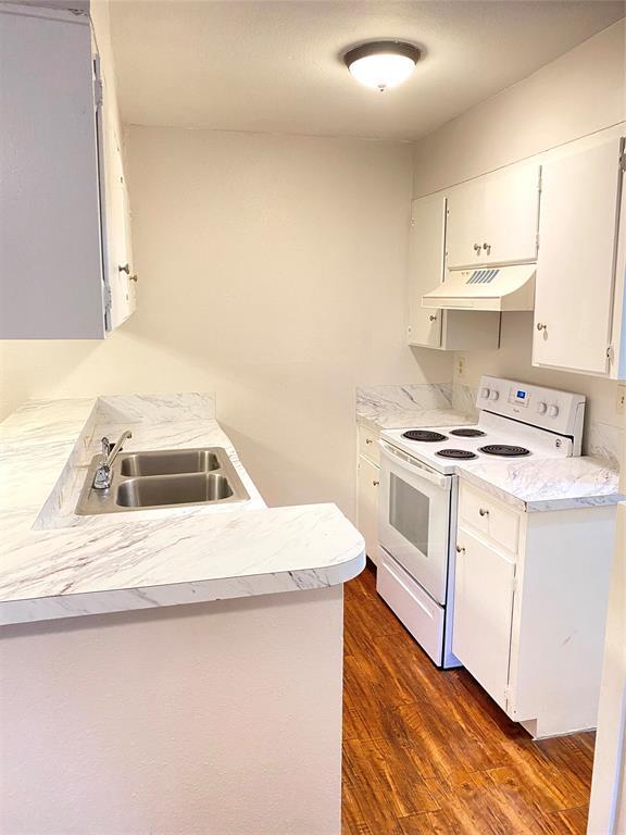 Foto del edificio - 3119 Tom Green St