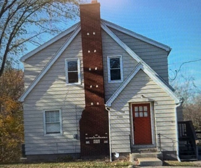 Building Photo - 1101 Pekin Ave