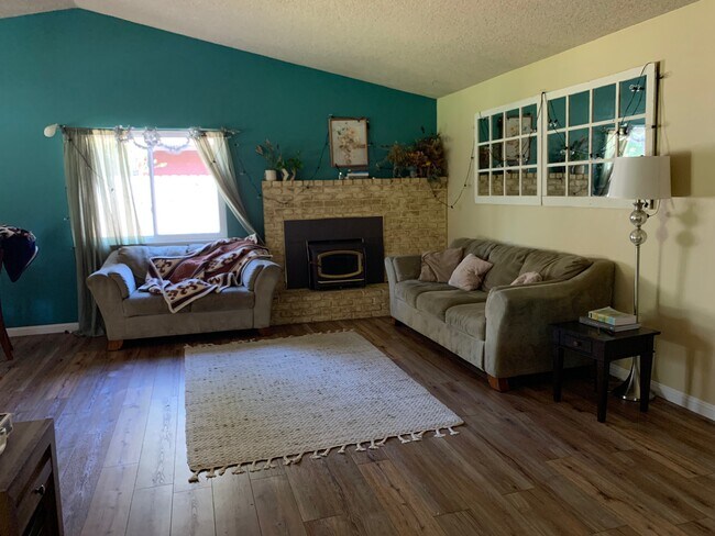 Habitación familiar - 2430 Lake Redding Dr