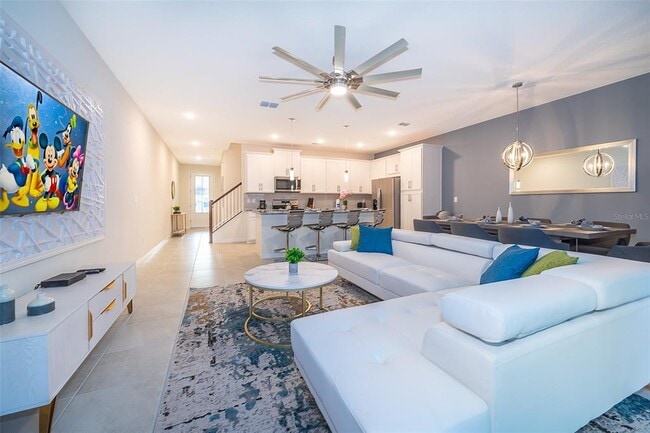 Foto del edificio - 1808 Tropical Palms Cir