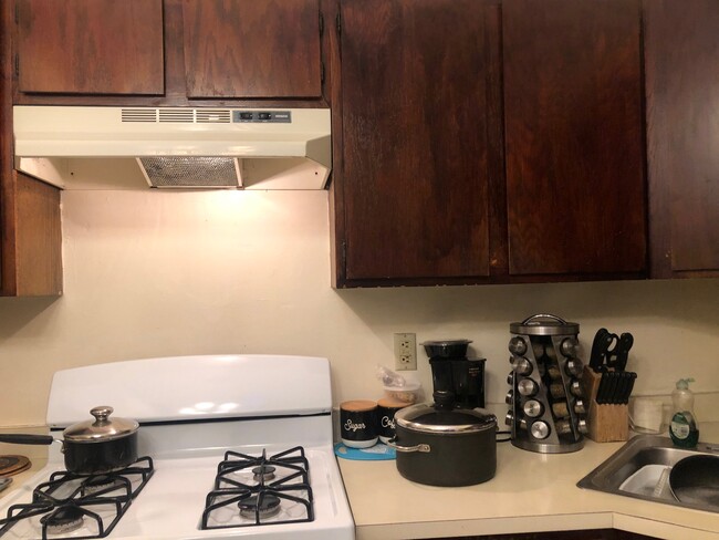 Foto del edificio - 130 Lindsey Ct