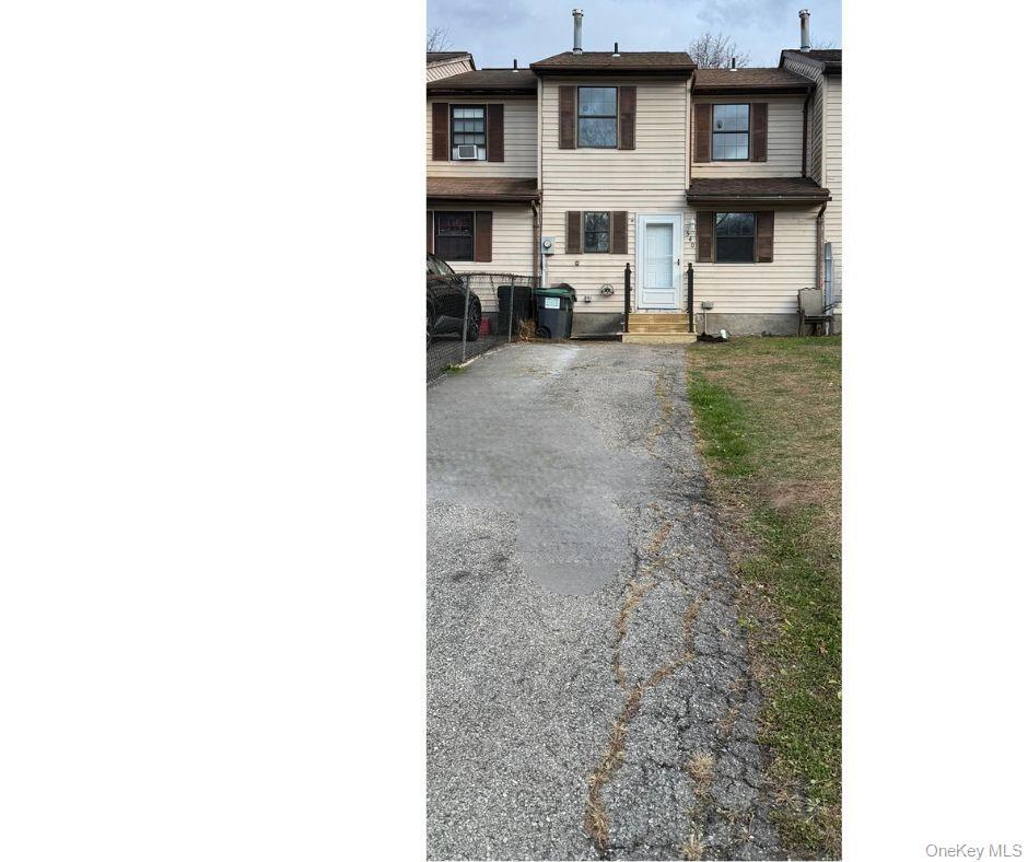 Foto principal - 540 Saracino Dr