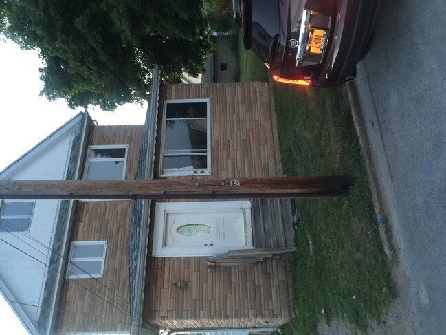 Building Photo - 26 Fremont Ave