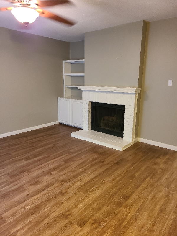 Building Photo - 132 Durwood Rd