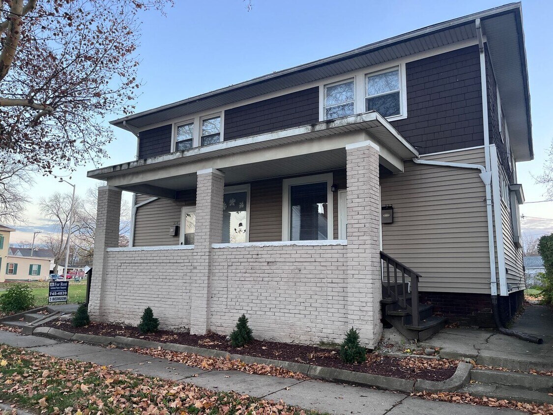 332 E Masterson Apartment for Rent in Fort Wayne, IN