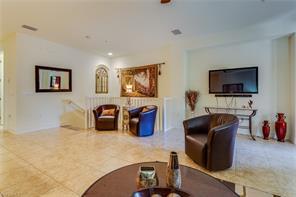 Building Photo - 9146 Chula Vista St