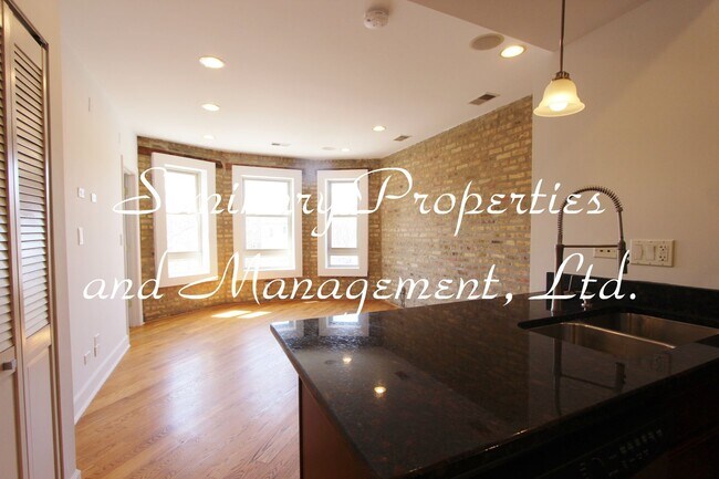 Interior Photo - 5653-59 N Magnolia