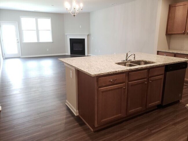 Building Photo - 809 Talbot Pl