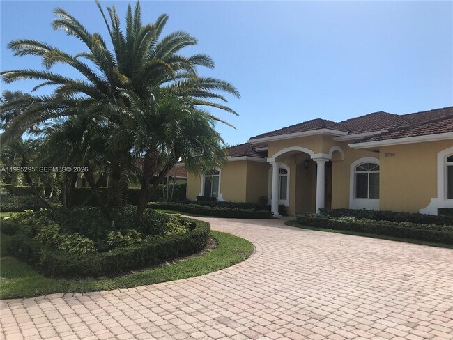 Foto del edificio - 8750 SW 164th St