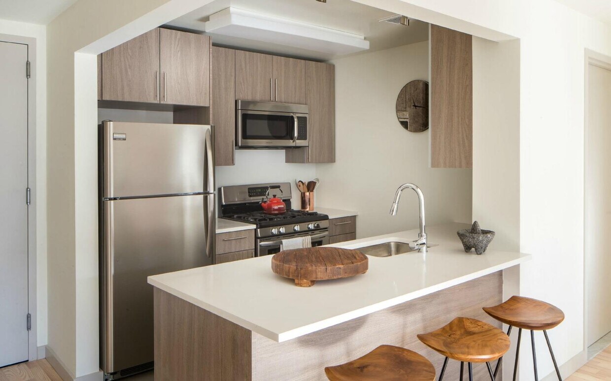 Foto principal - 1133 Manhattan Ave