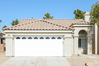 Building Photo - 1916 Fossil Butte Way