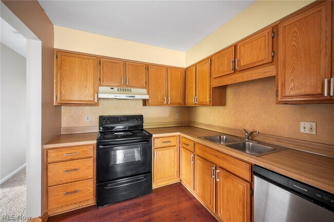 Foto del edificio - 7153 N Jester Pl