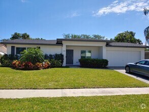 Building Photo - 1180 SW 14th St