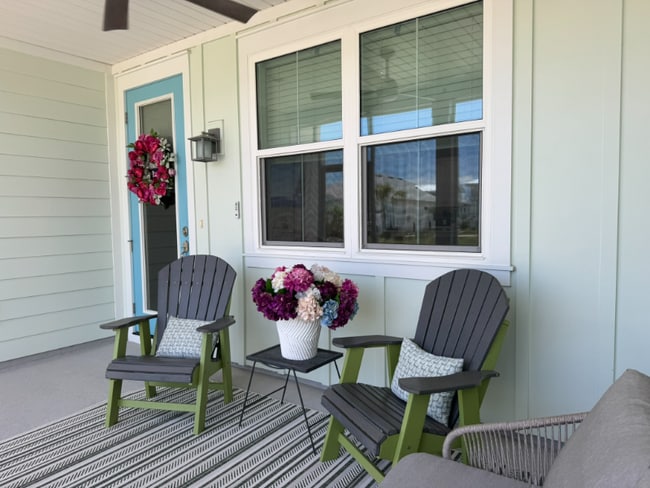 Foto del edificio - 8515 Hammock Ln