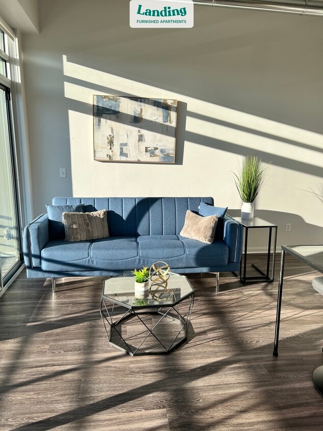 Foto principal - 6402 Woodward Ave