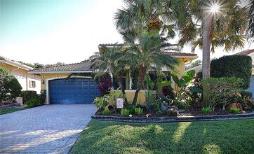 Building Photo - 10086 Noceto Way
