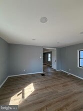 Building Photo - 46 Penn St