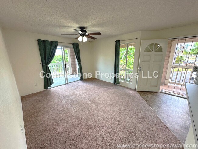 Building Photo - 94-638-533 Lumiaina St