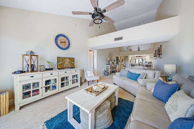 Building Photo - 1701 Marina Isle Way