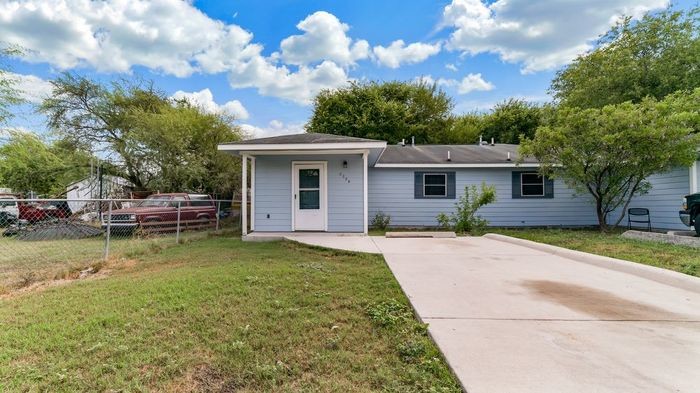 Primary Photo - 2228 Buffalo St, San Antonio TX 78221