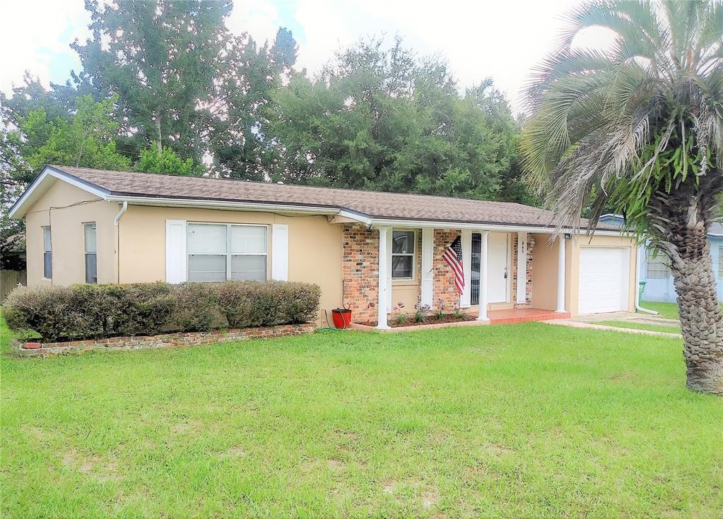 Foto principal - 641 Merrimac St
