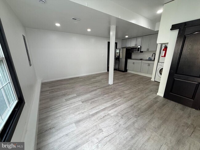 Foto del edificio - 119 Ivywood Dr
