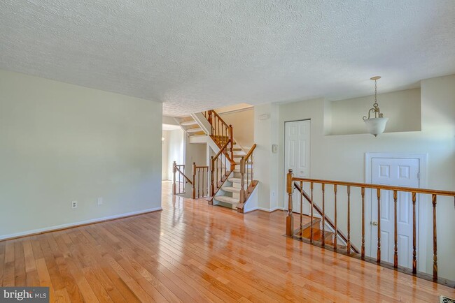 Building Photo - 13301 Burkitts Rd