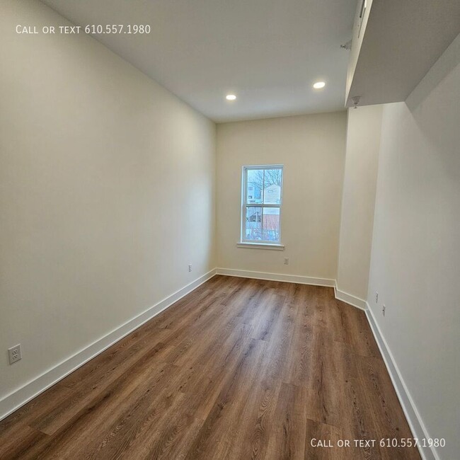 Building Photo - BRAND NEW:  Luxury 1 Bedroom Apartment in ...