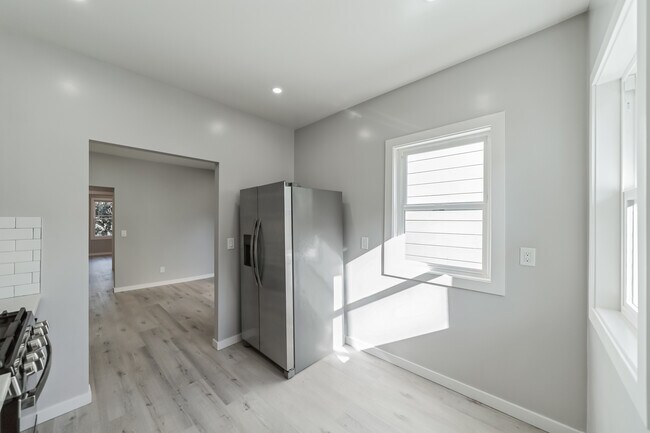Foto del edificio - 429 Linden St