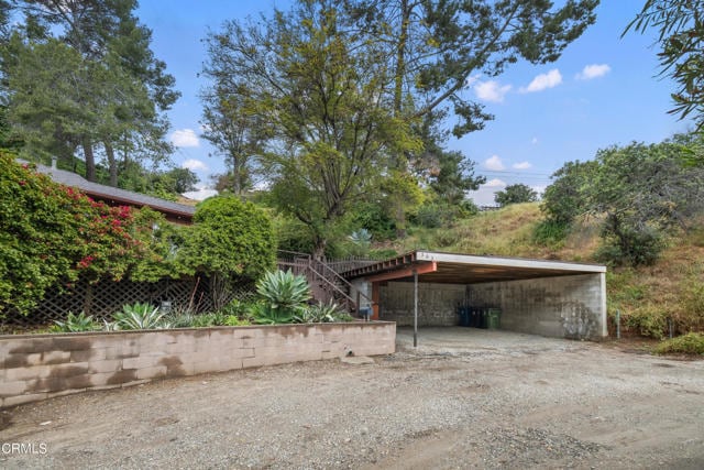 Building Photo - 503 Quail Dr