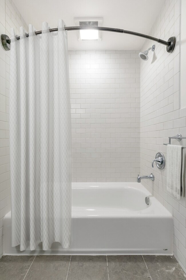 The Hub Brookdale Apartments in Bloomfield, NJ