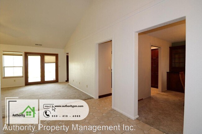 Foto del edificio - 3 br, 2 bath House - 1855 Gold Hills Dr