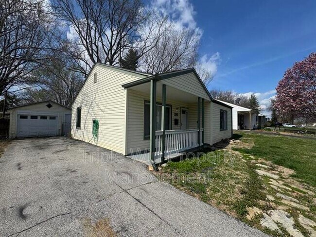 Building Photo - 295 Brackleigh Ln