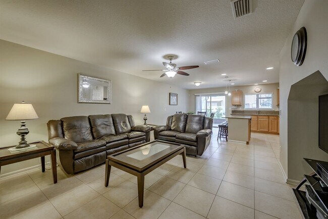 Building Photo - 159 Crete Ct