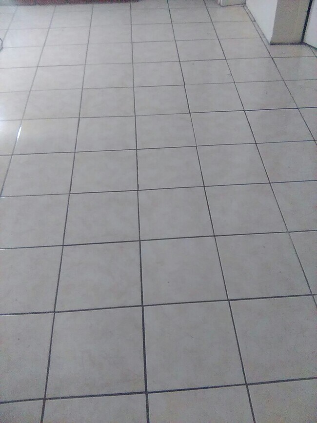 Foto del edificio - 516 Lincoln Hwy