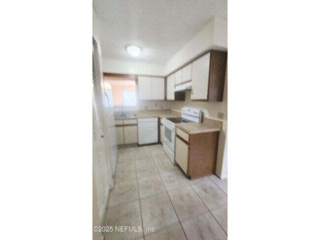 Foto del edificio - 3/2 Townhouse in Mandarin