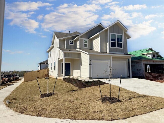Building Photo - 163 Haywood Mnr