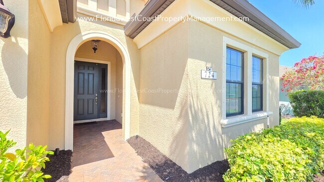Foto del edificio - SUPERB 4 BEDROOM POOL HOME W/ FENCED YARD! GREYHAWK LANDING ! MOVE IN READY!